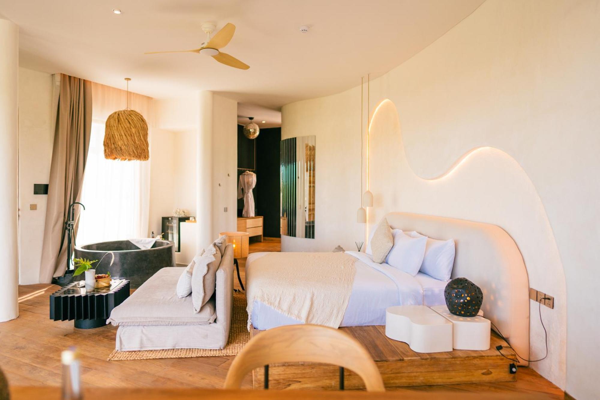 Oshom Bali At Nuanu Creative City Tanah Lot Extérieur photo