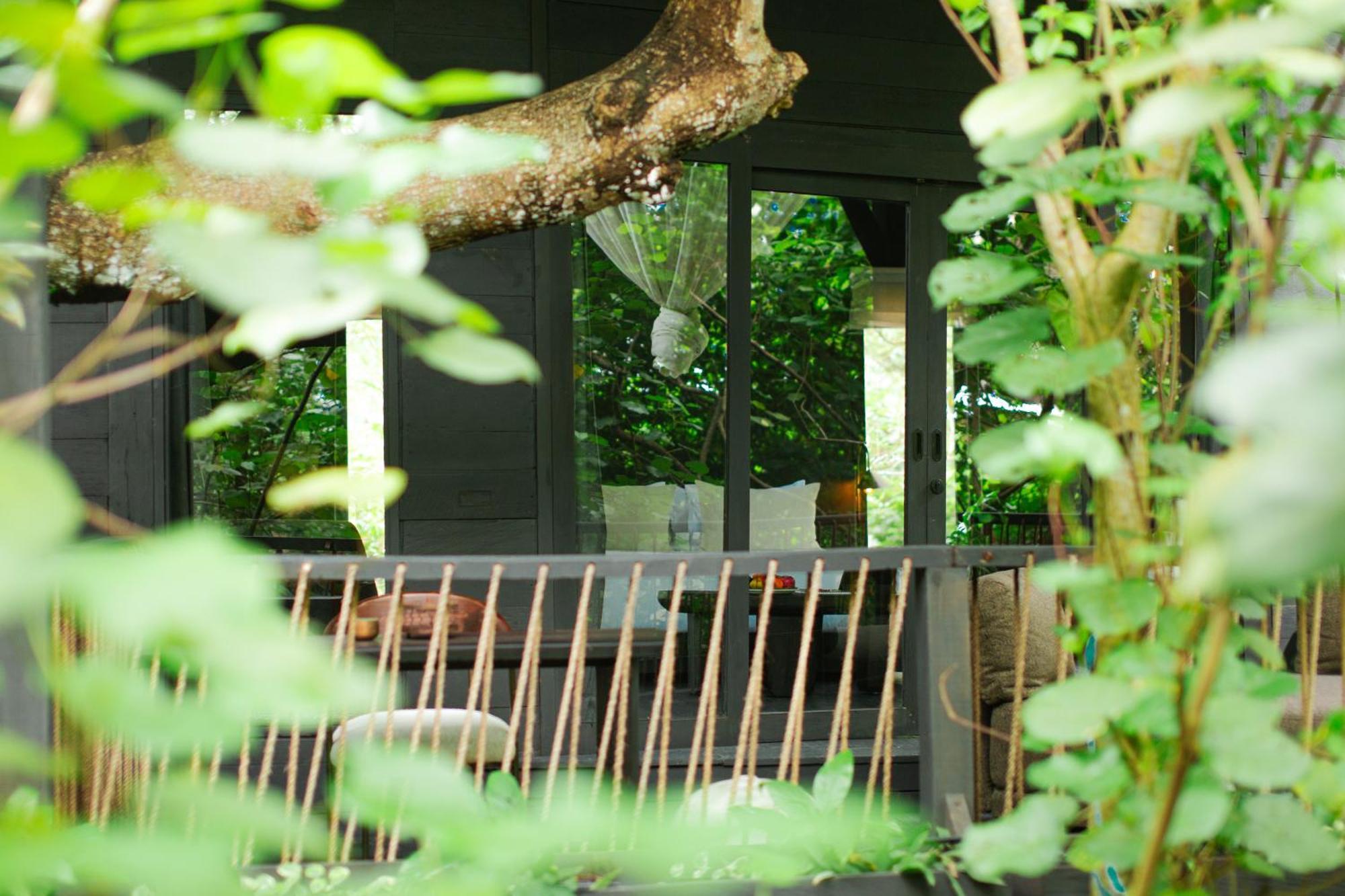 Oshom Bali At Nuanu Creative City Tanah Lot Chambre photo